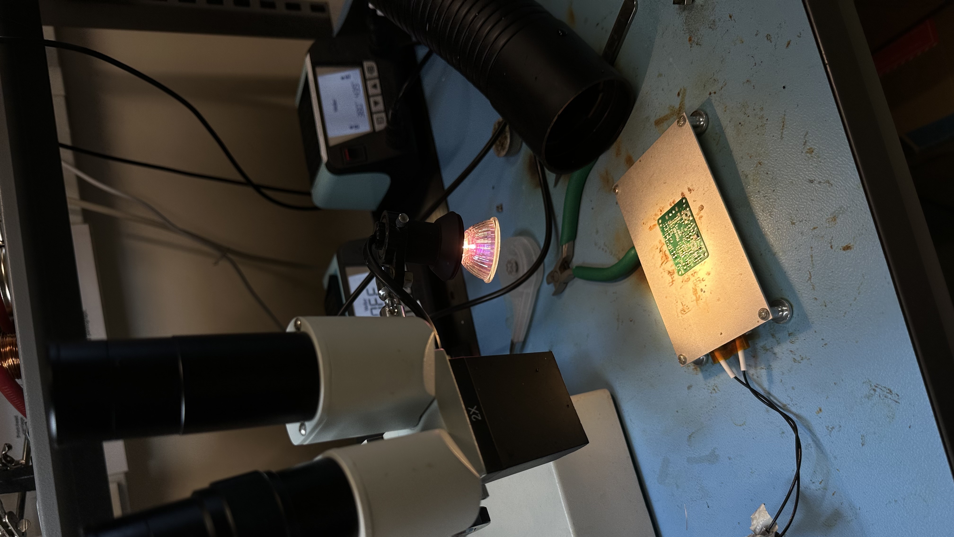 PCB soldering under microscope